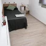 Hostel Residencia Universitaria Resa Emperador Carlos V Grenada