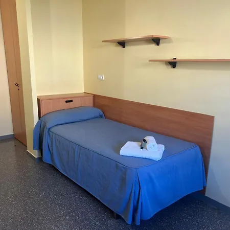 Resa Emperador Carlos V Hostel